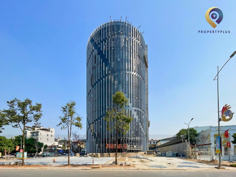 Silk Path Building